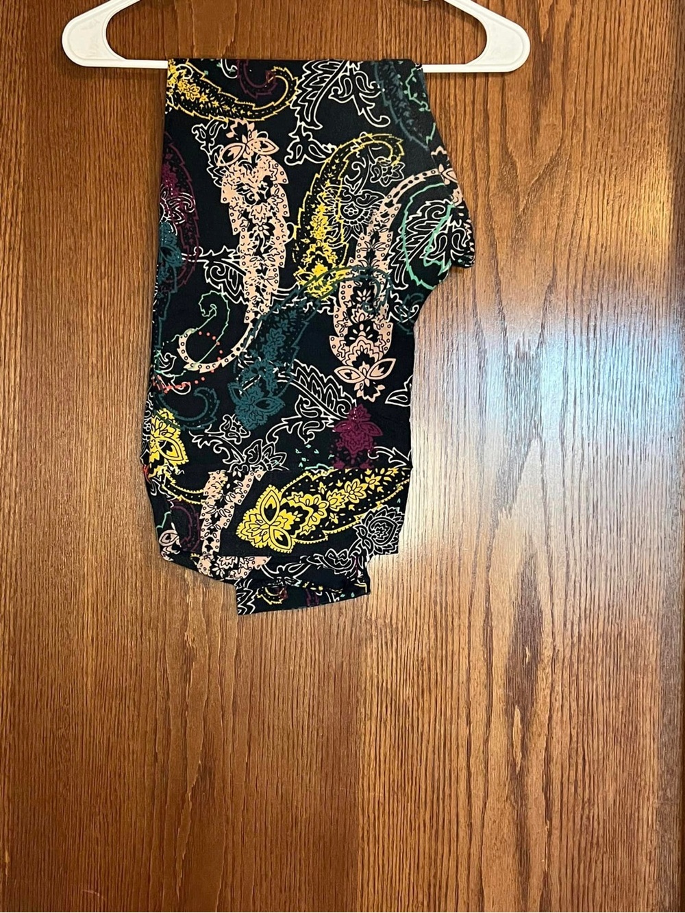 LuLaRoe Black Paisley Leggings with Yellow, Green, Cream & Burgundy Accents